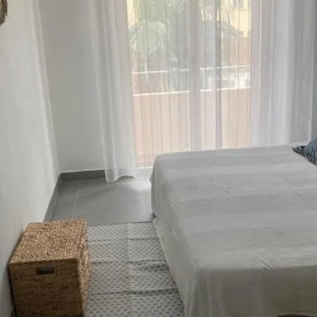 公寓 T2 Au Lavandou Avec Terrasse Vue - Fr-1-308-167