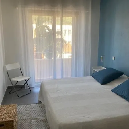 Appartement T2 Avec Terrasse Vue Au Lavandou - Fr-1-308-167 *